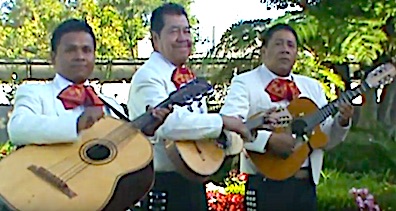 Trio Los Munecos